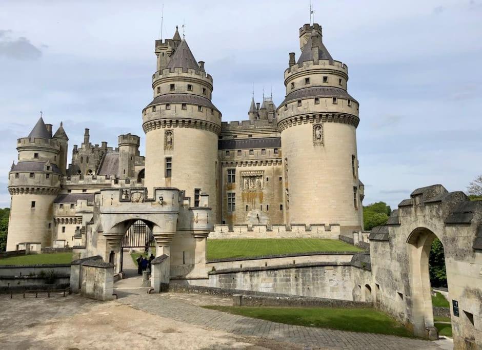 Le Petit Chateau Пьерфон Екстер'єр фото